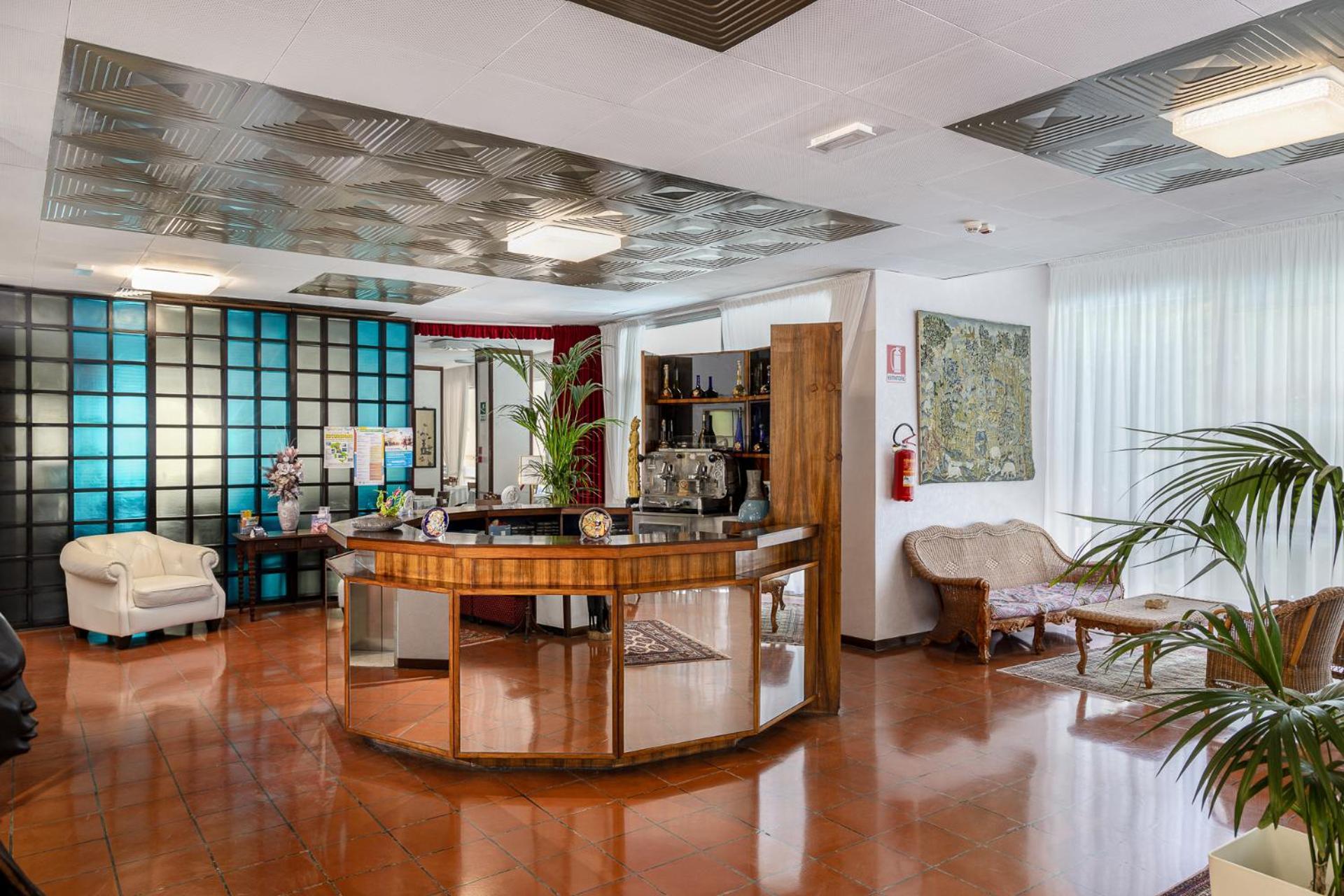 Hotel Gioiello Cesenatico Esterno foto